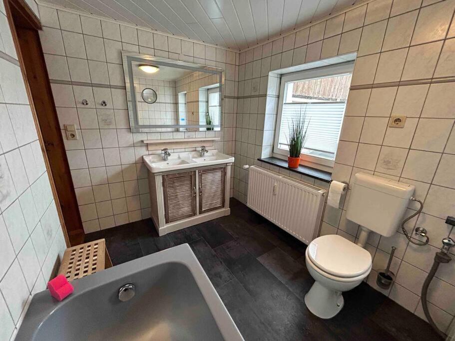 Maisonette-Fewo Fritz Mit Infrarotsauna Grossschonau Bagian luar foto