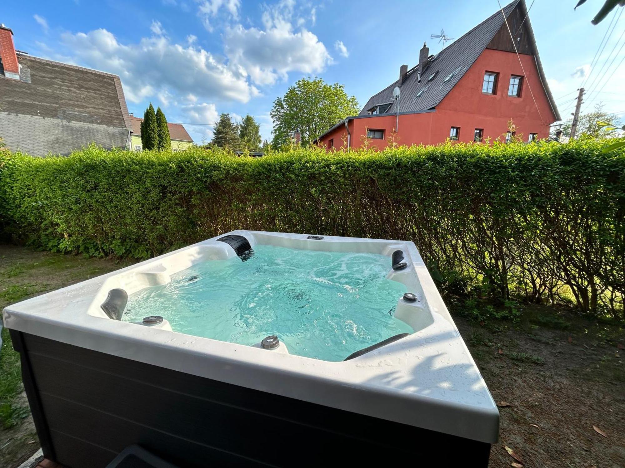 Maisonette-Fewo Fritz Mit Infrarotsauna Grossschonau Bagian luar foto